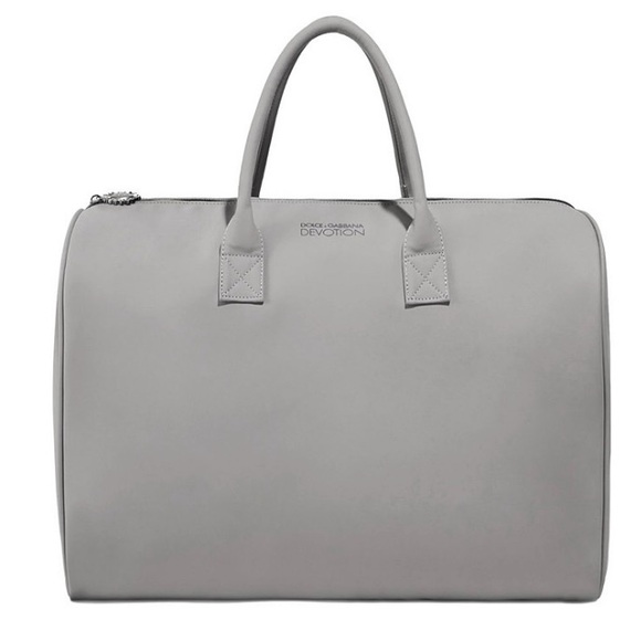 NIP Dolce & Gabbana Beauty Silver Duffel Bag - Picture 1 of 11
